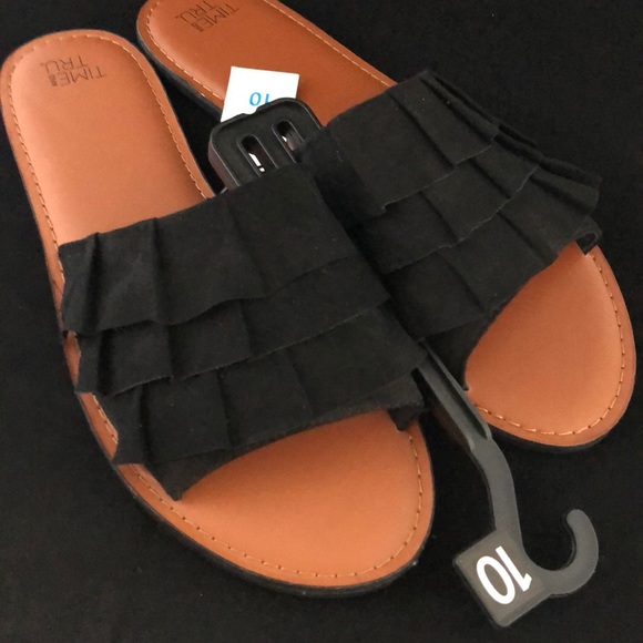Time and Tru Shoes - ❌ SOLD Time and Tru women’s size 10 shoes NWT
